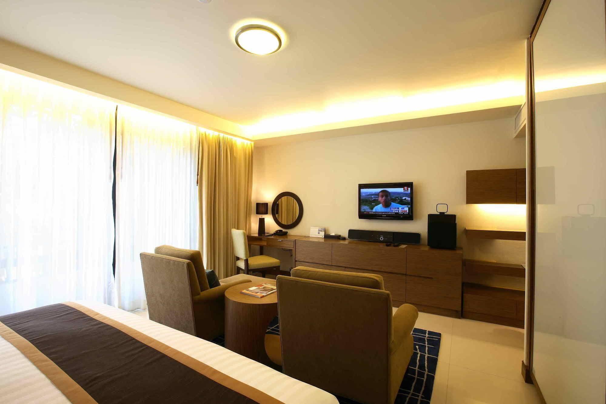 होटल Oakwood Sukhumvit Thonglor 4*