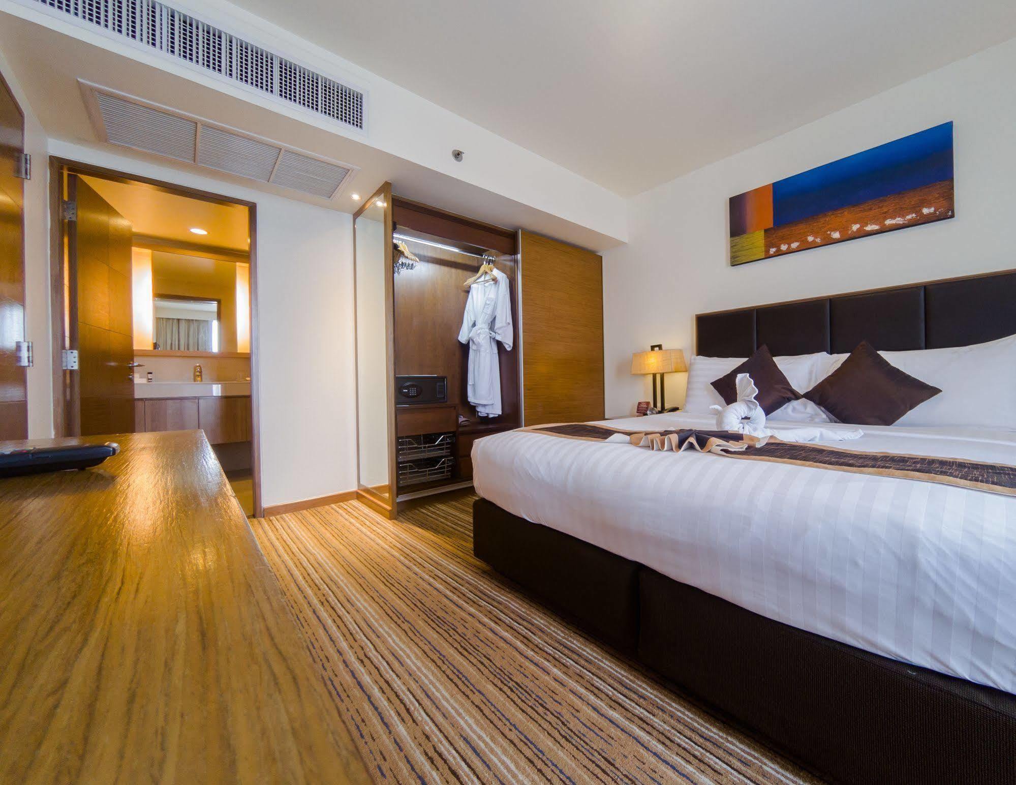 Oakwood Sukhumvit Thonglor होटल 4*